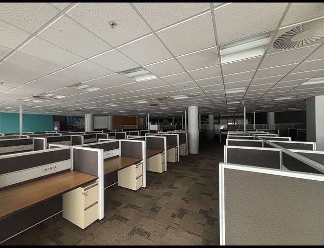 3,570M² CO-WORKING SPACE TO LET IN EDGEMEAD